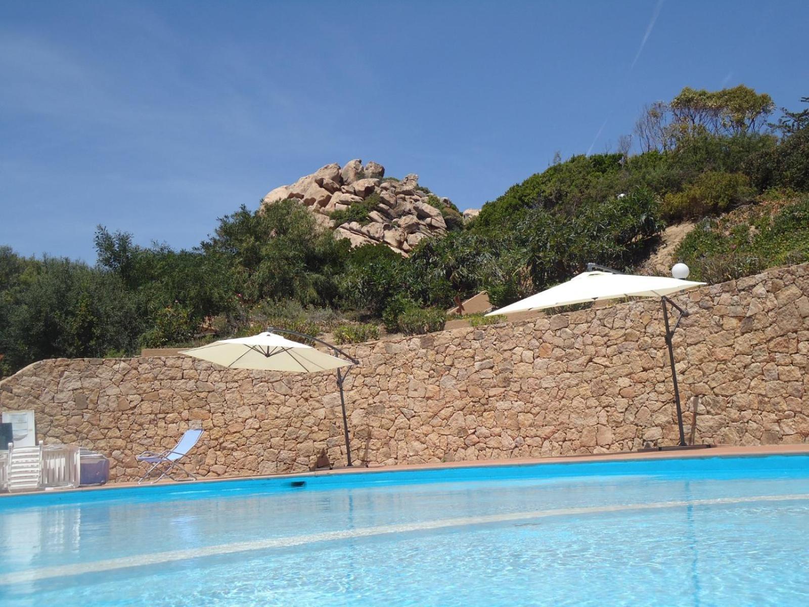 Villini Cala Del Sole - Infinityholidays Costa Paradiso Exterior photo